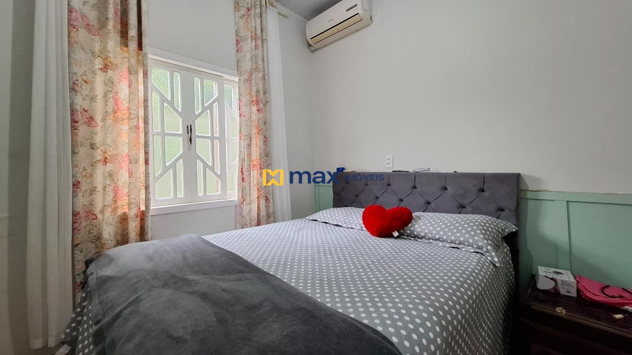 Casa à venda no Cordeiros: Dormitório