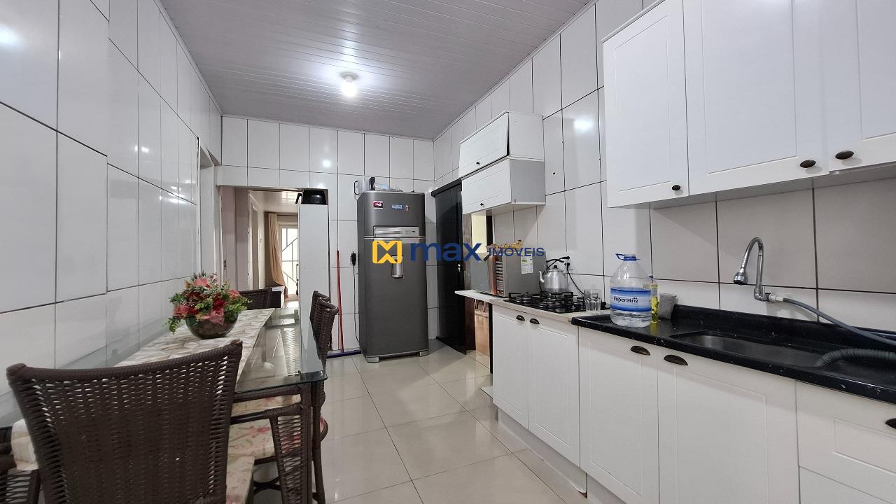 Casa à venda no Cordeiros: Cozinha