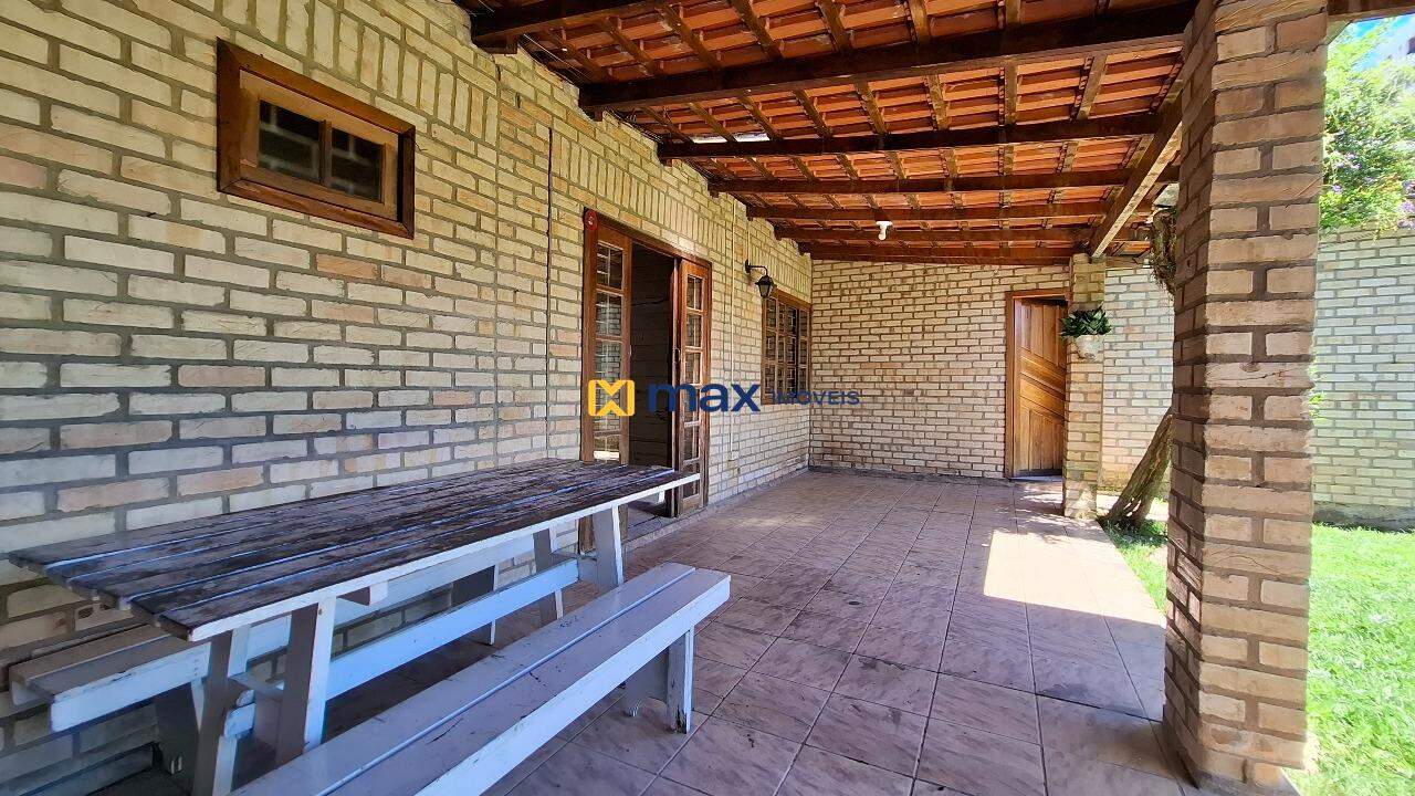 Casa à venda no Dom Bosco: Área externa