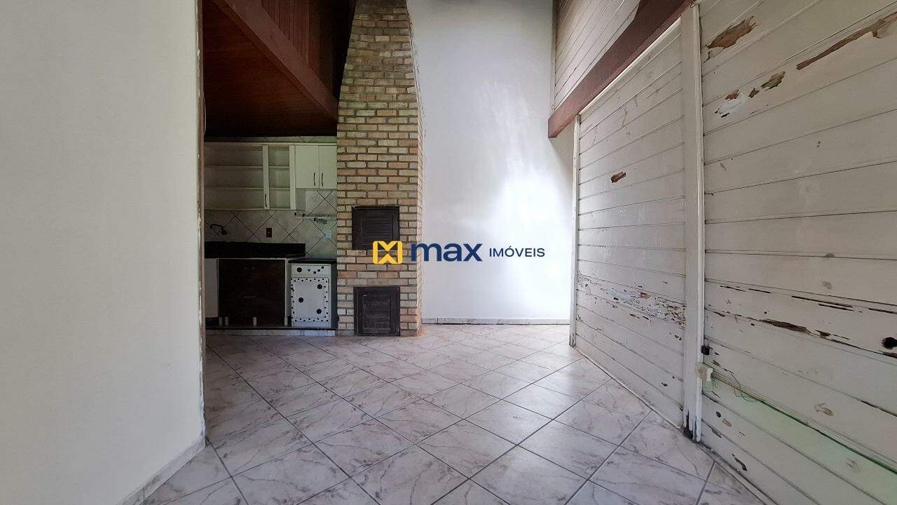 Casa à venda no Dom Bosco: Living interado