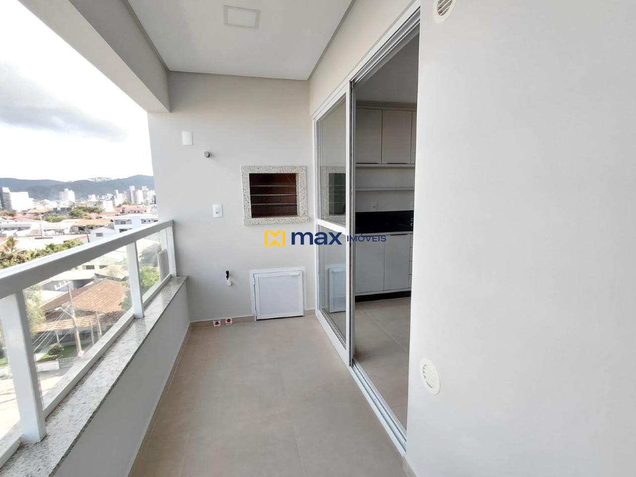Apartamento para aluguel no Gravatá: Lavanderia