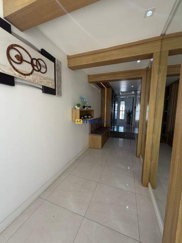 Apartamento para aluguel no Gravatá: Hall de entrada