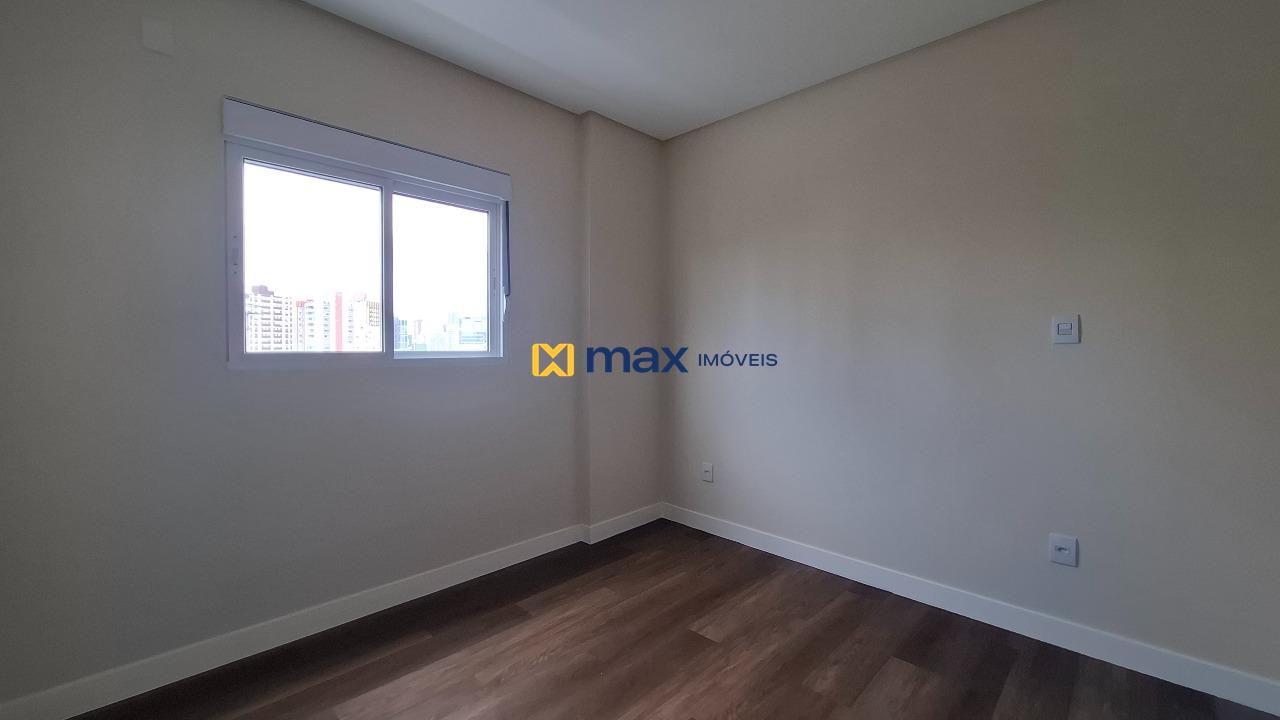 Apartamento à venda no Centro: Suíte