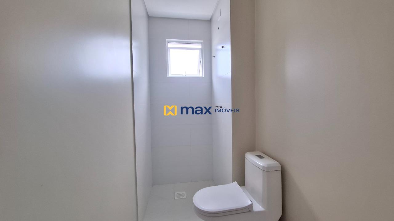 Apartamento à venda no Centro: Banheiro social