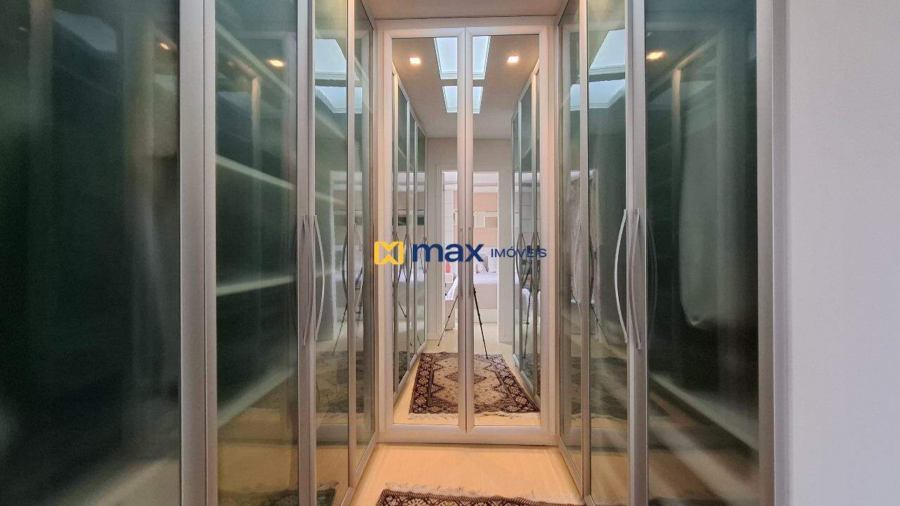 Apartamento à venda no Vila Operária: Closet - Suíte 2