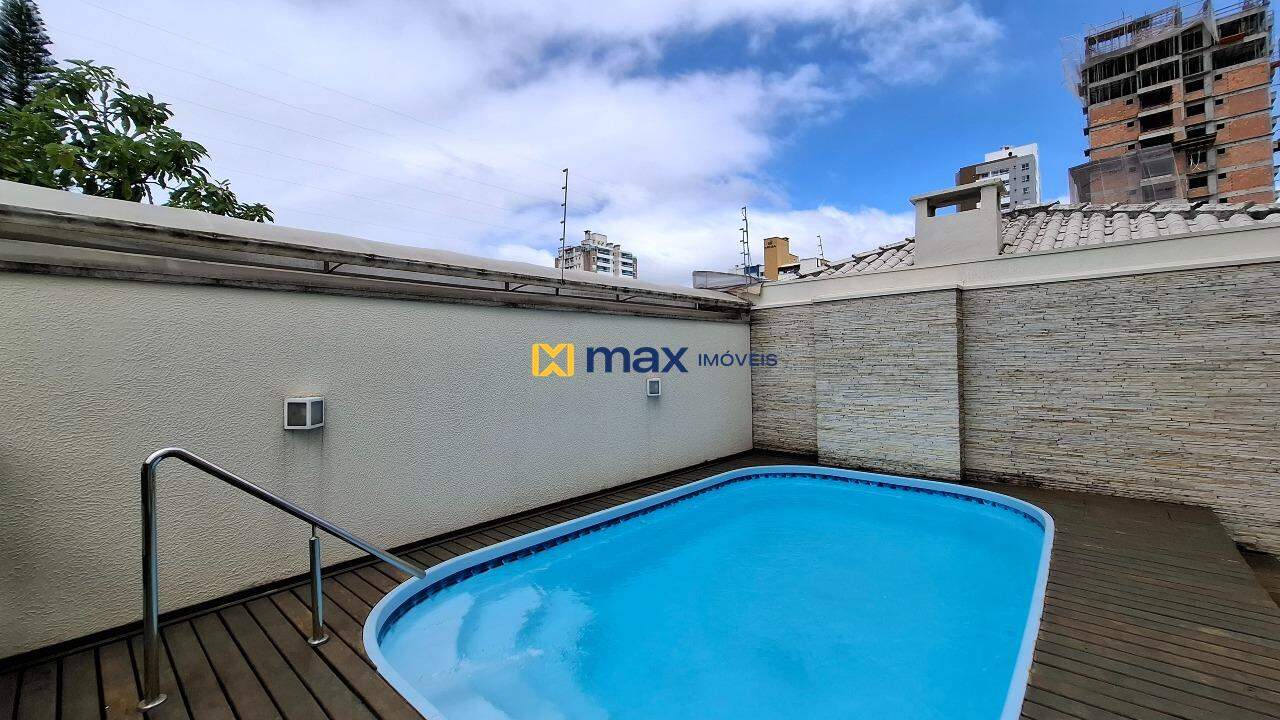 Apartamento à venda no Vila Operária: Piscina