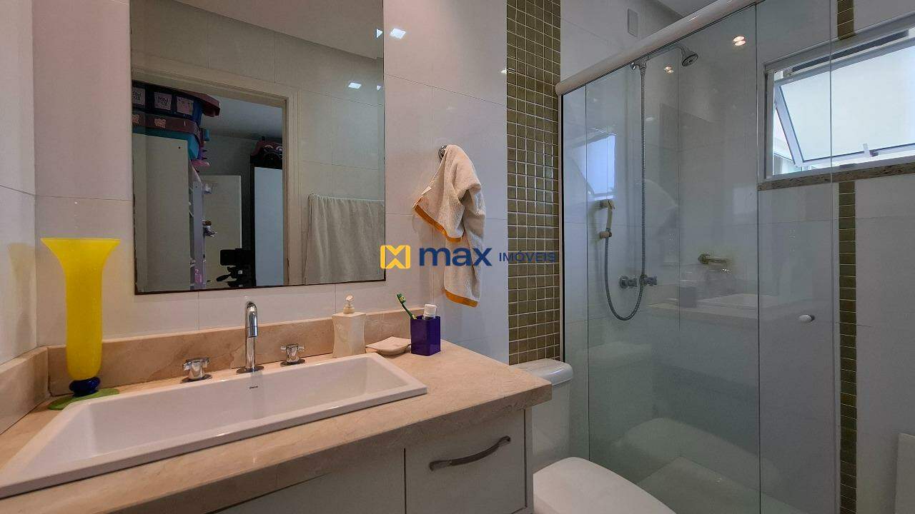 Apartamento à venda no Vila Operária: Banheiro suíte