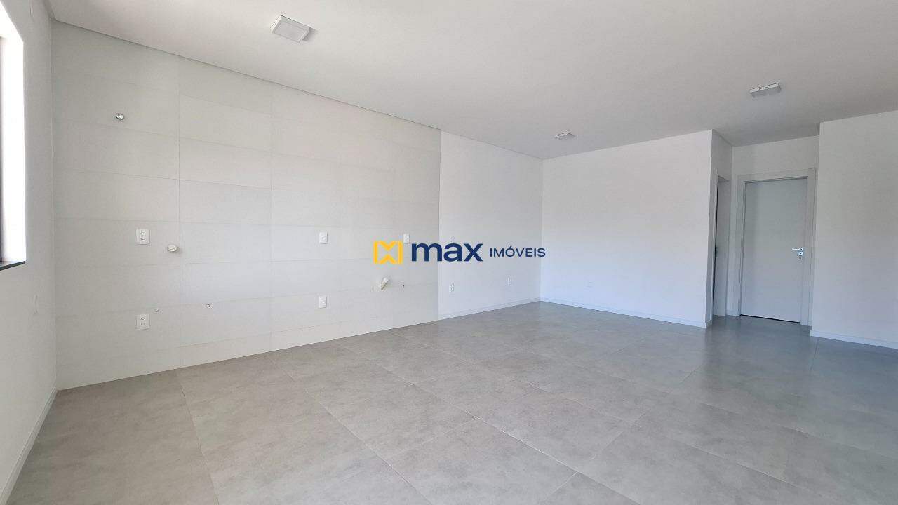 Apartamento à venda no Cordeiros: Living integrado