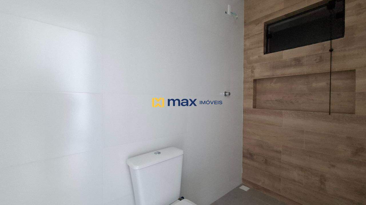 Apartamento à venda no Cordeiros: Banheiro social