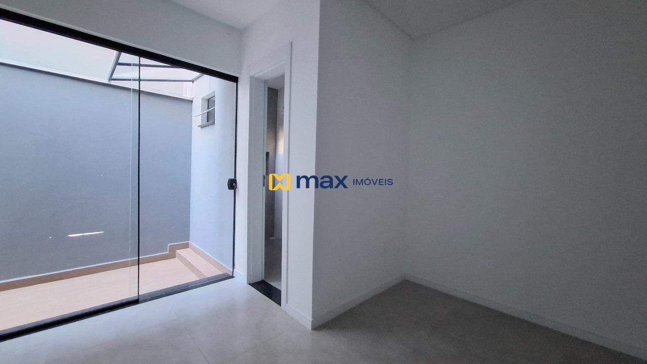 Apartamento à venda no Cordeiros: Suíte