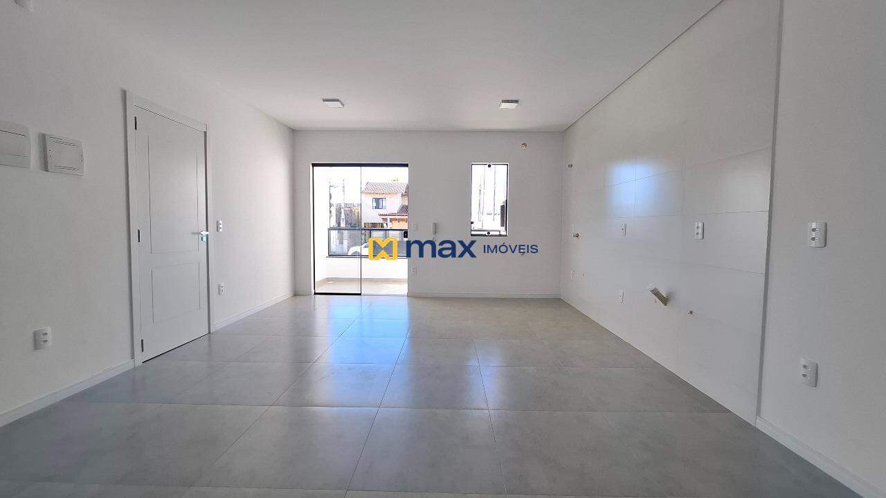 Apartamento à venda no Cordeiros: Living integrado