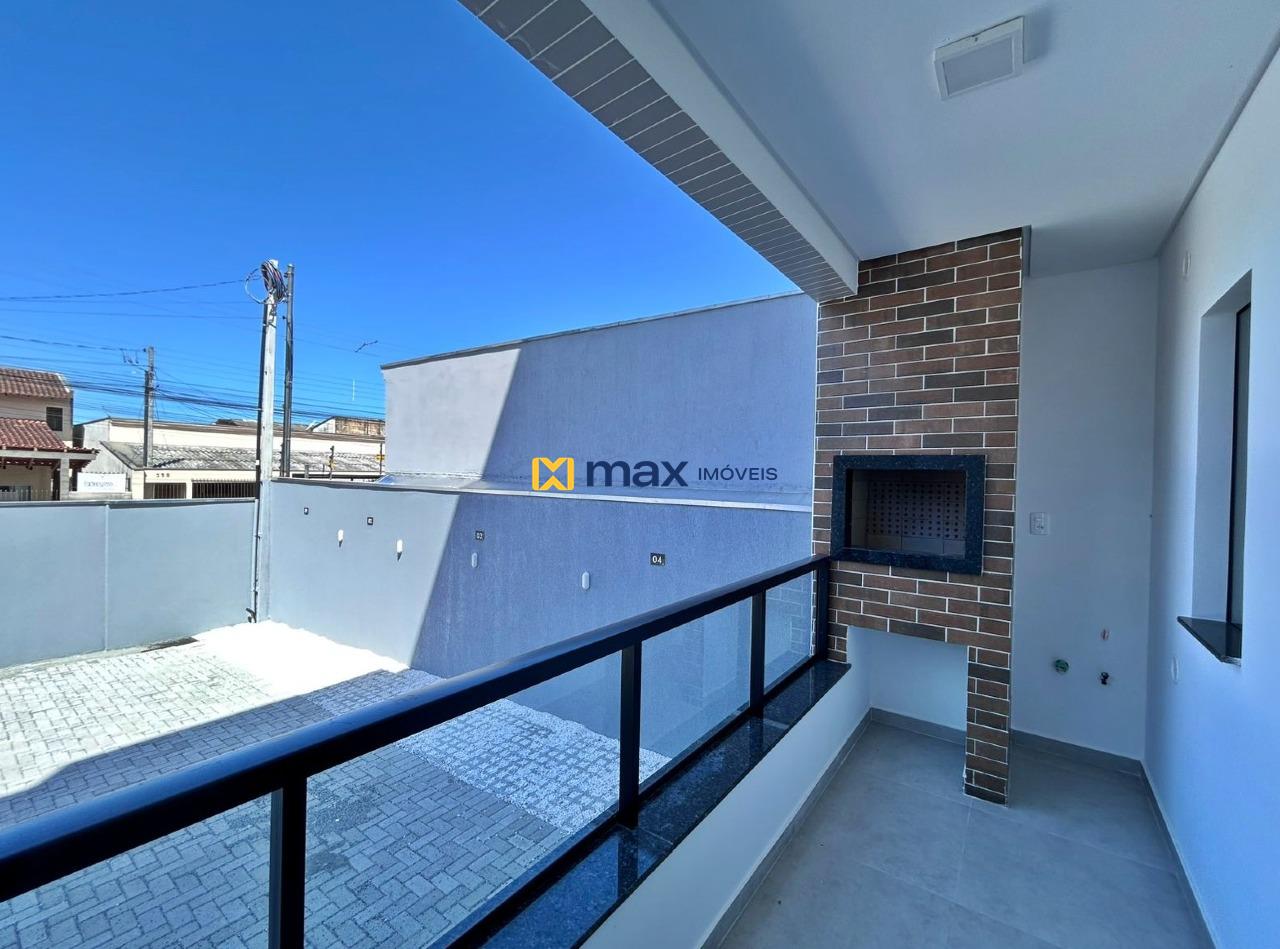 Apartamento à venda no Cordeiros: Sacada com churrasqueira 