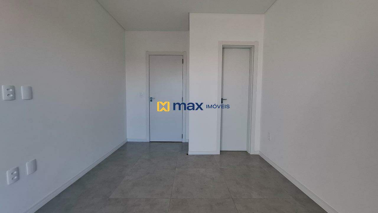 Apartamento à venda no Cordeiros: Suíte