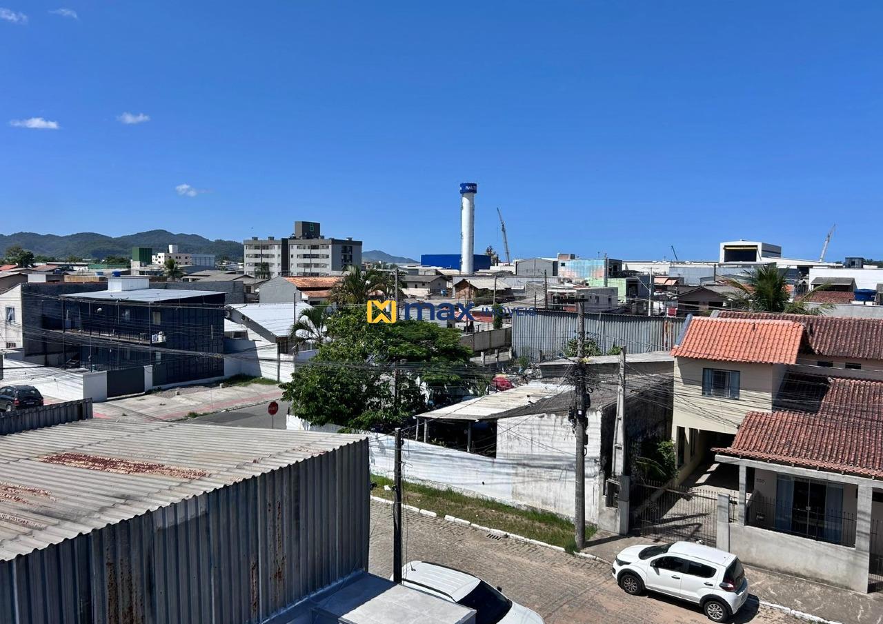 Apartamento à venda no Cordeiros: 