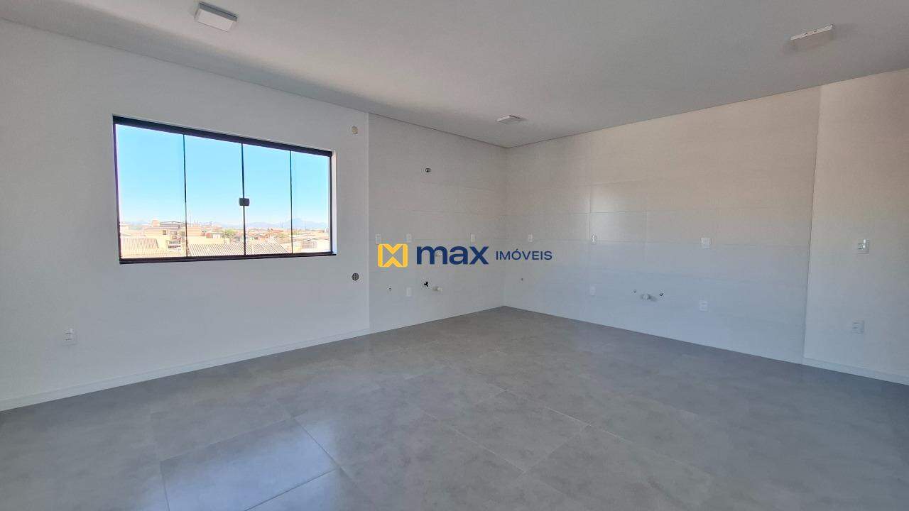 Apartamento à venda no Cordeiros: Living integrado