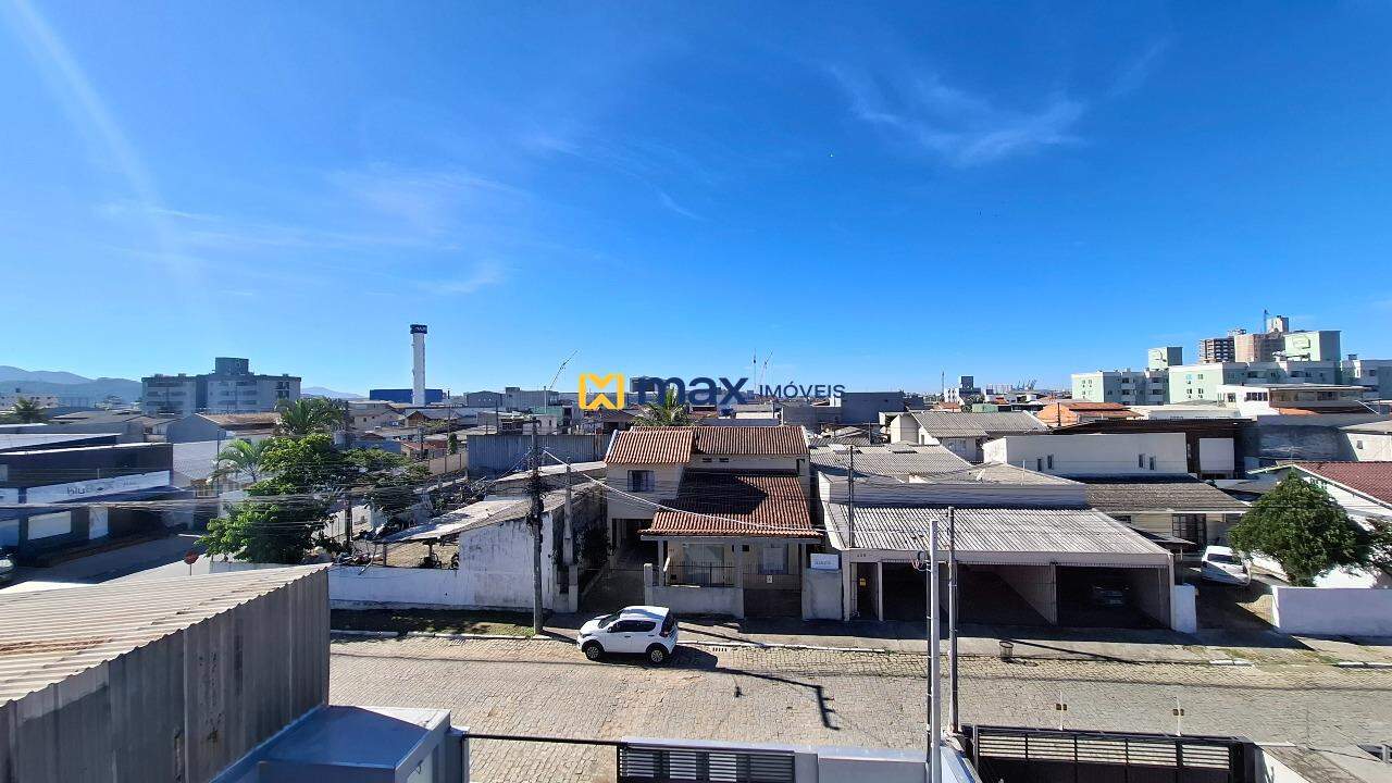Apartamento à venda no Cordeiros: Vista