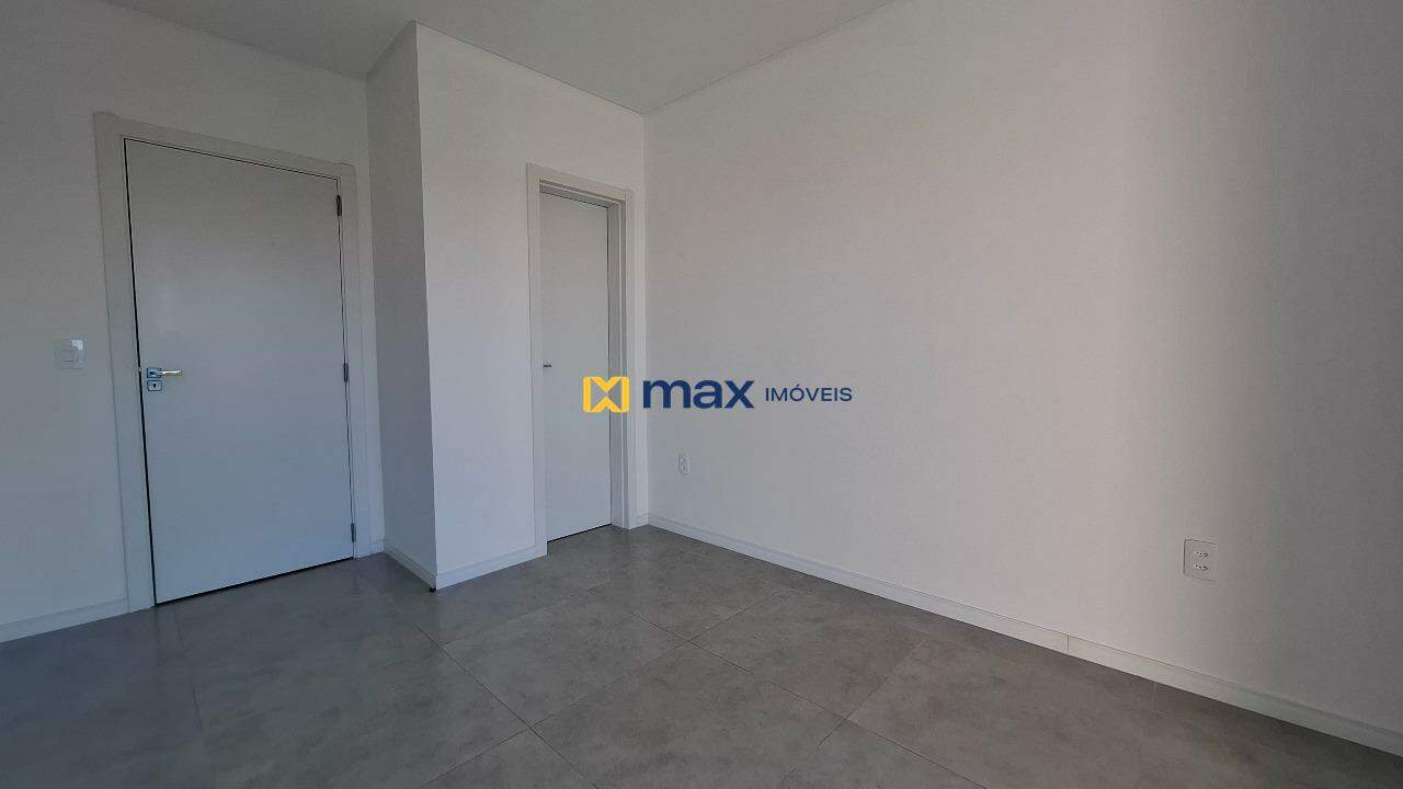 Apartamento à venda no Cordeiros: Suíte