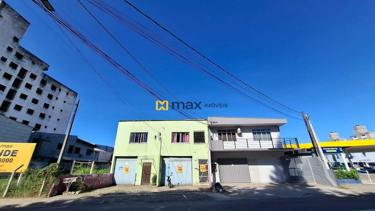 Terreno à venda no São João: Terreno