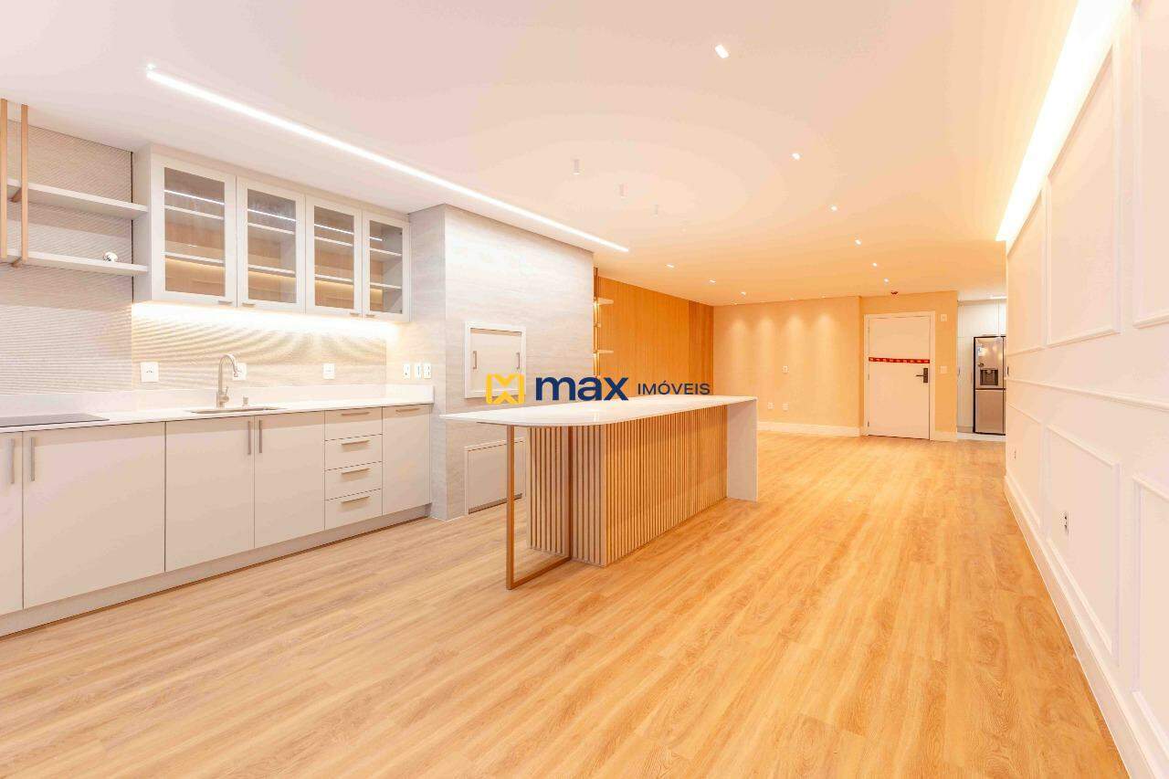 Apartamento para aluguel no Centro: Sacada Gourmet 