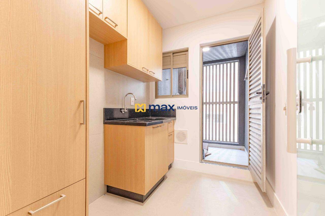 Apartamento para aluguel no Centro: Lavanderia 