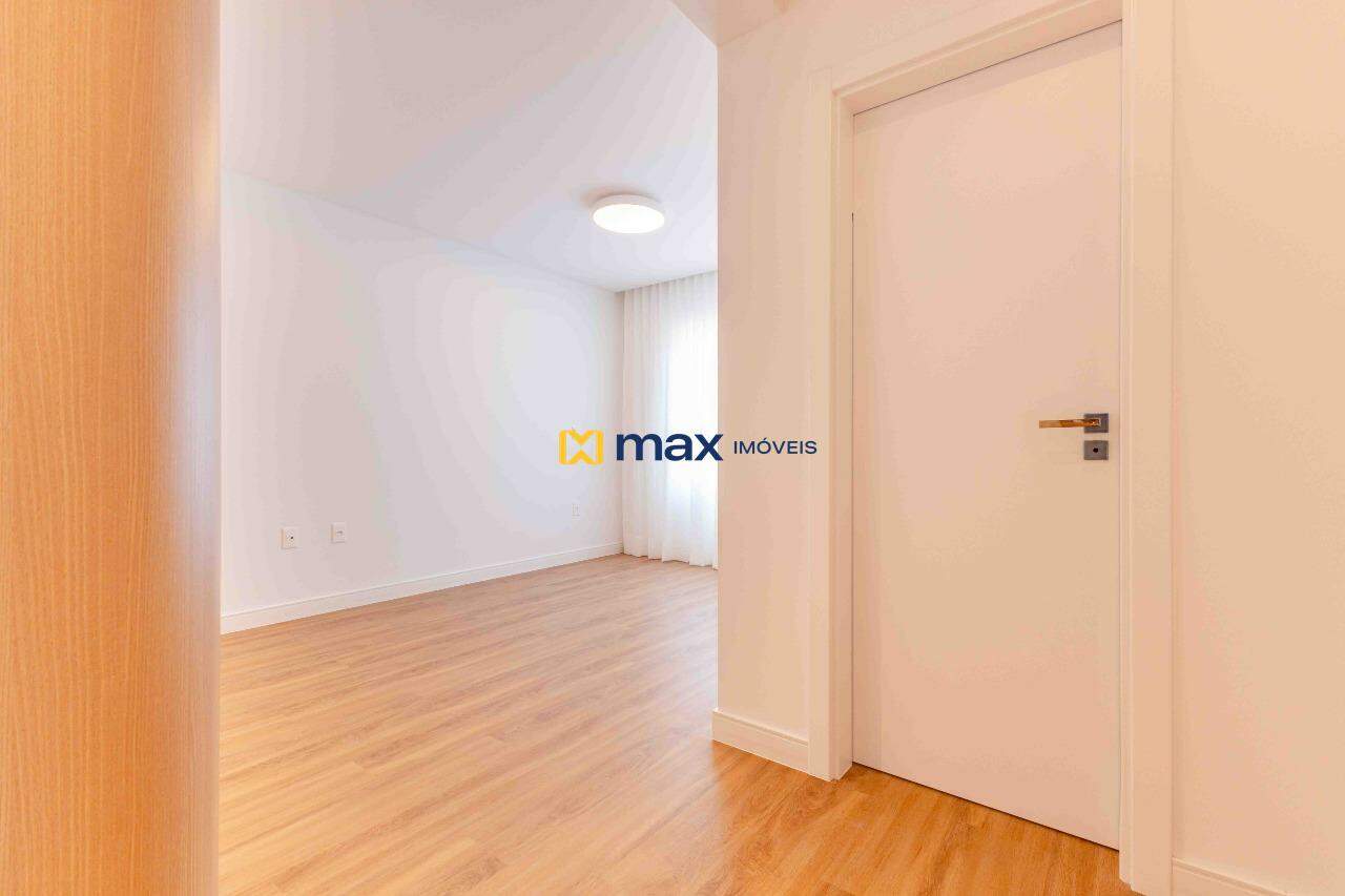 Apartamento para aluguel no Centro: Suíte 3