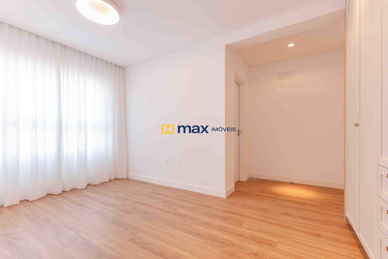 Apartamento para aluguel no Centro: Suíte 3