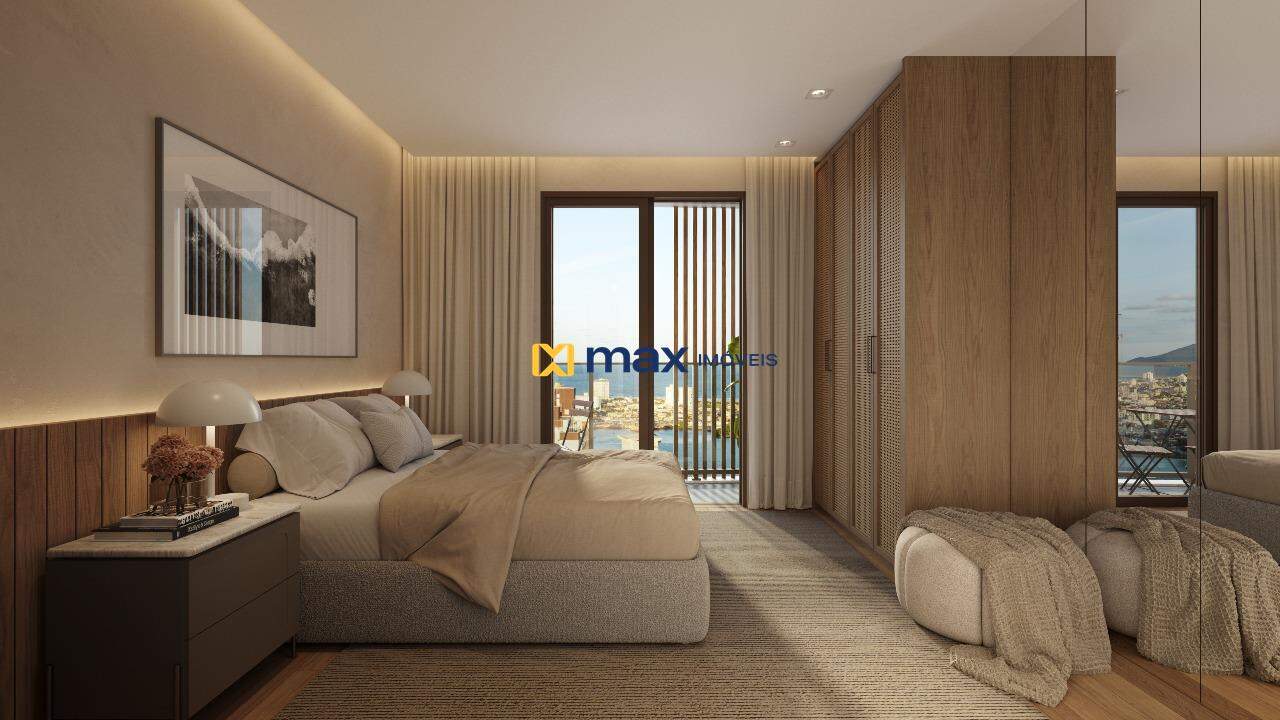 Apartamento à venda no Centro: Suíte fundos