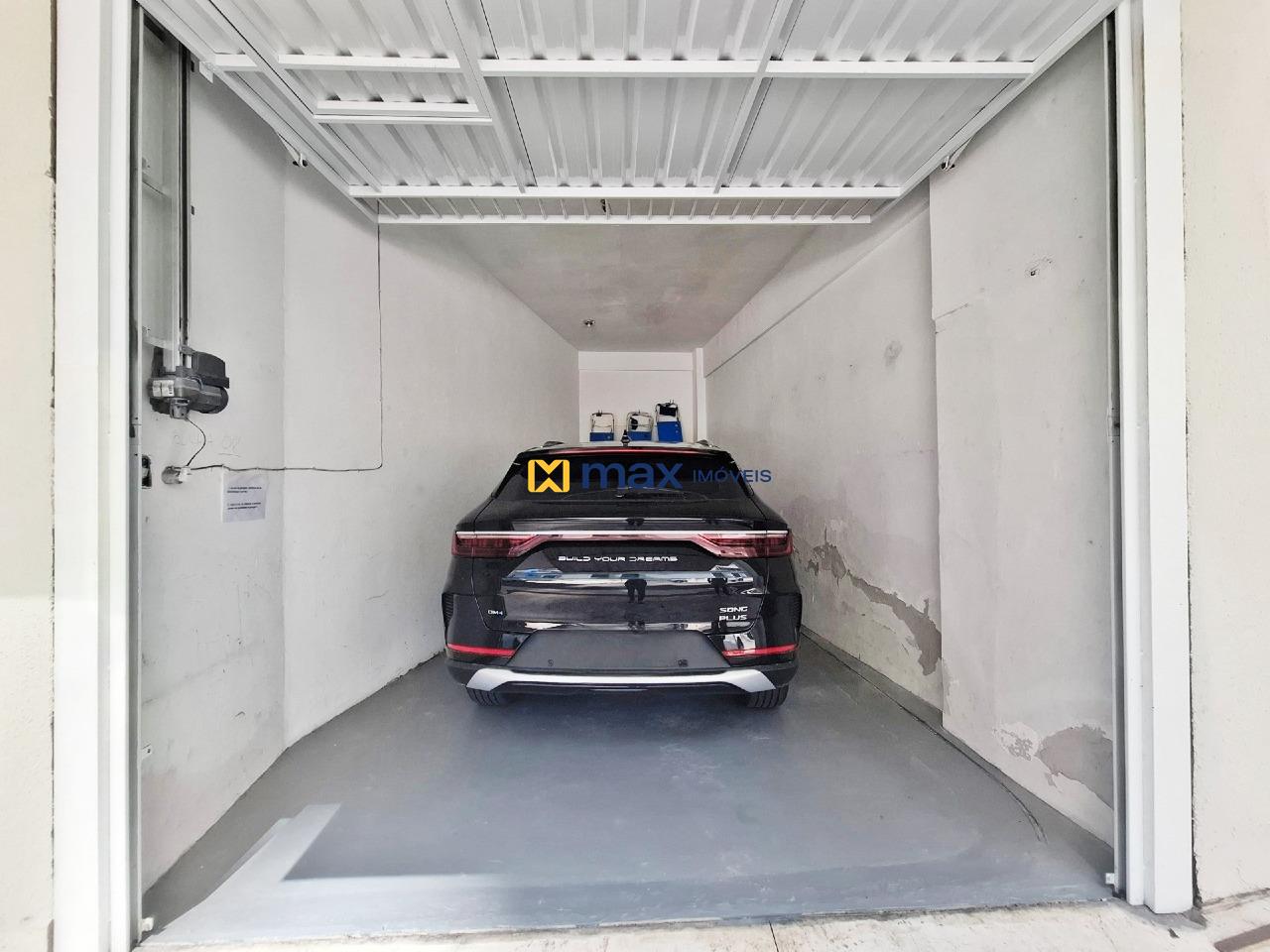 Apartamento para aluguel no Centro: Garagem exclusiva