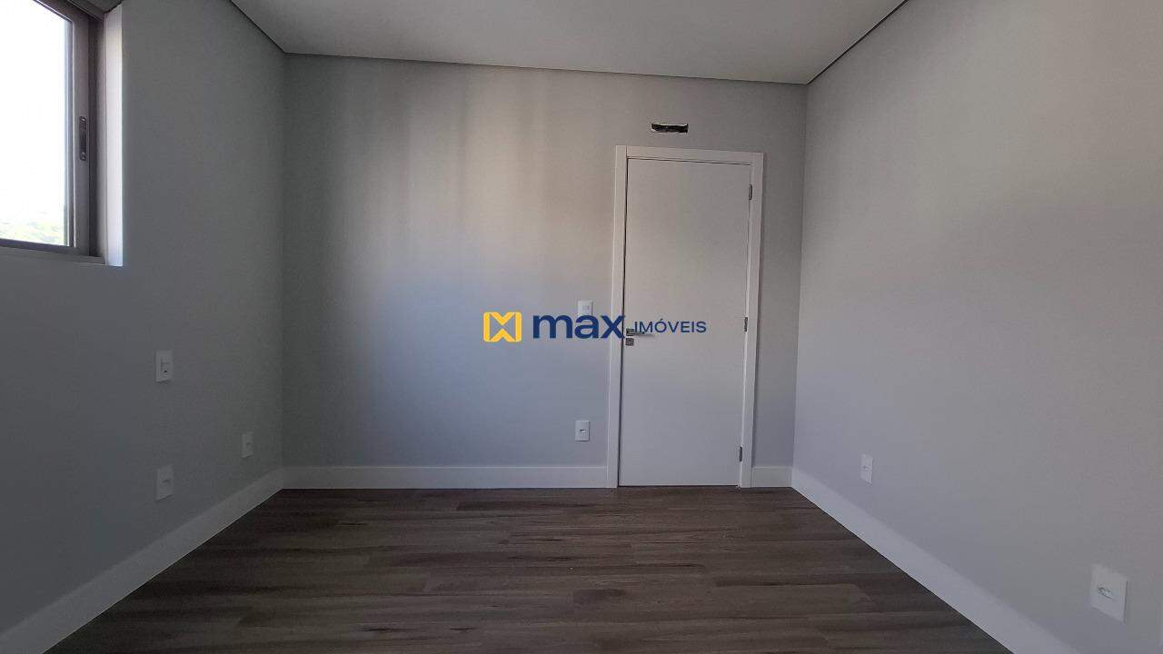 Apartamento à venda no Centro: Suíte
