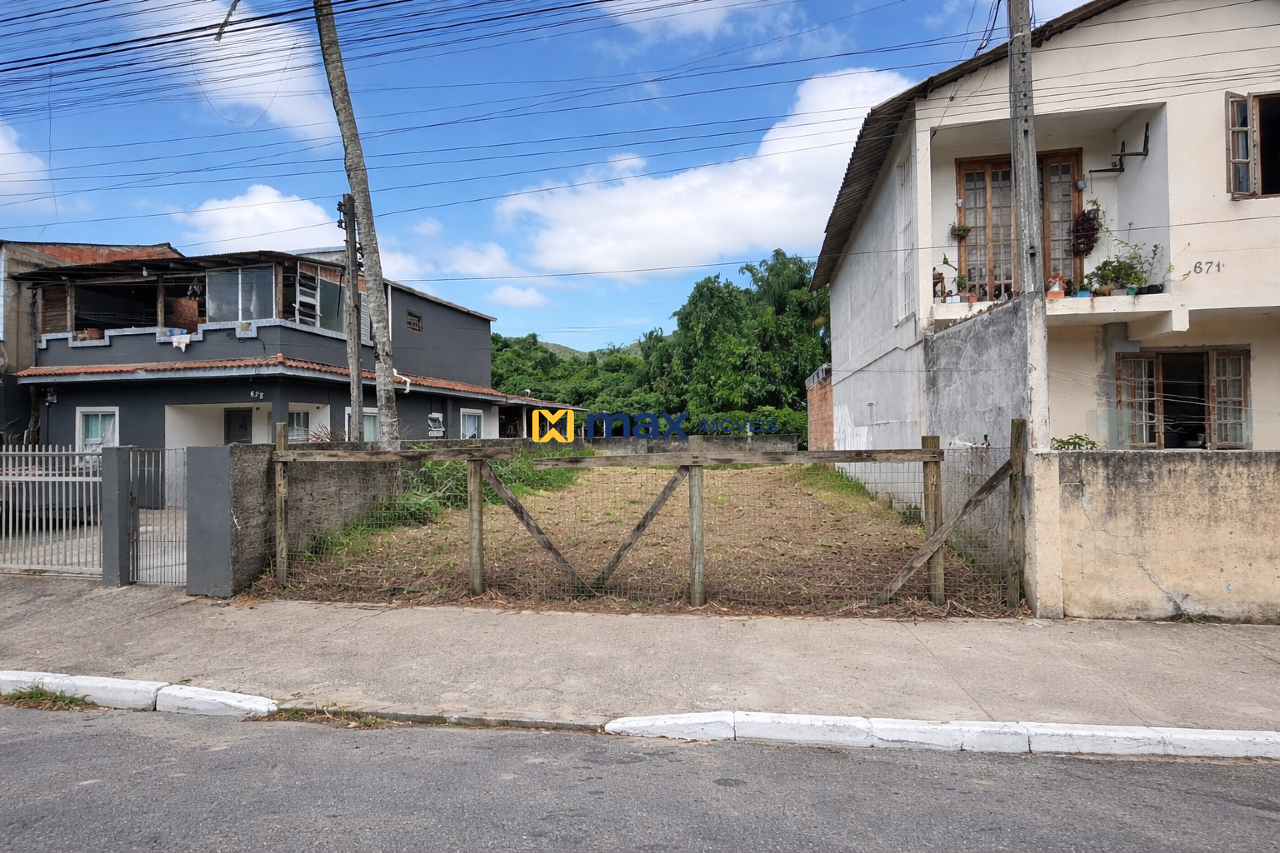 Terreno à venda no Barra: 