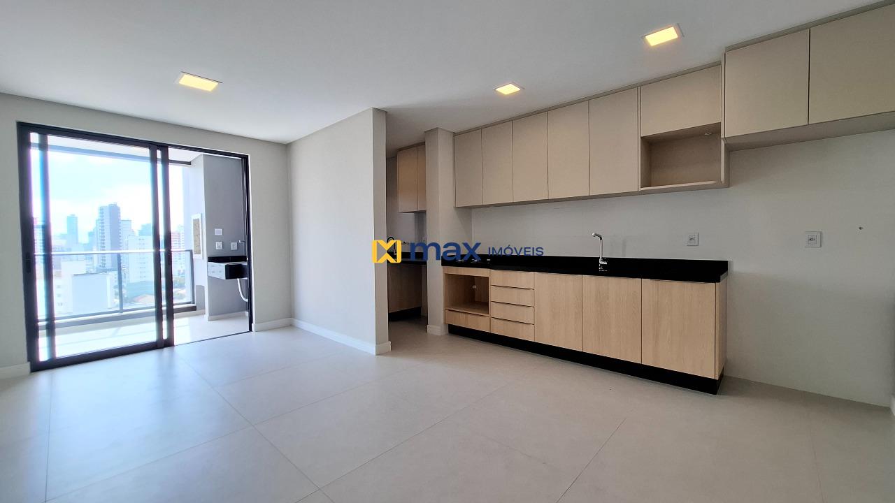 Apartamento à venda no Centro: Living integrado