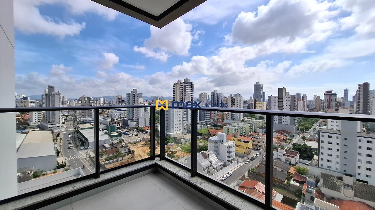 Apartamento à venda no Centro: Sacada com churrasqueira