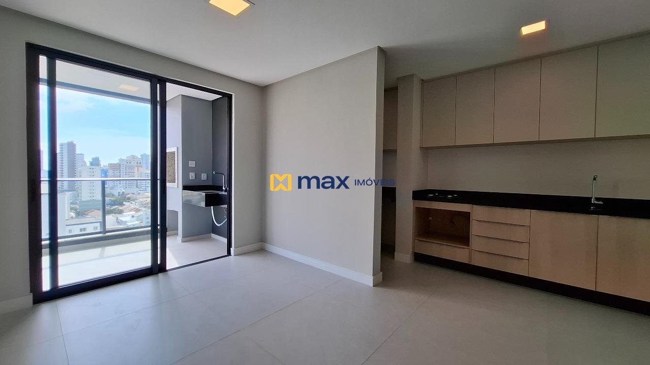 Apartamento à venda no Centro: Living integrado