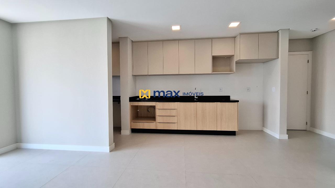 Apartamento à venda no Centro: Living integrado