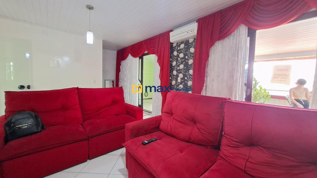 Casa à venda no São Vicente: Sala de estar