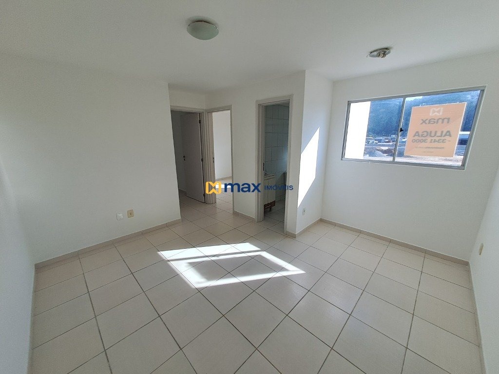 Apartamento para aluguel no Espinheiros: Sala de Estar e Jantar