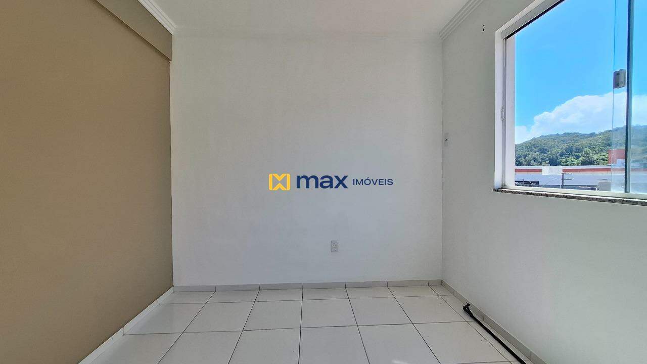 Apartamento à venda no Fazendinha: Dormitório