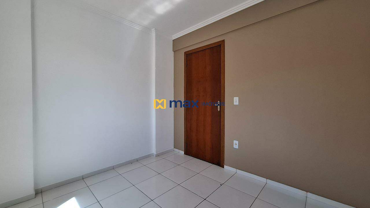 Apartamento à venda no Fazendinha: Dormitório