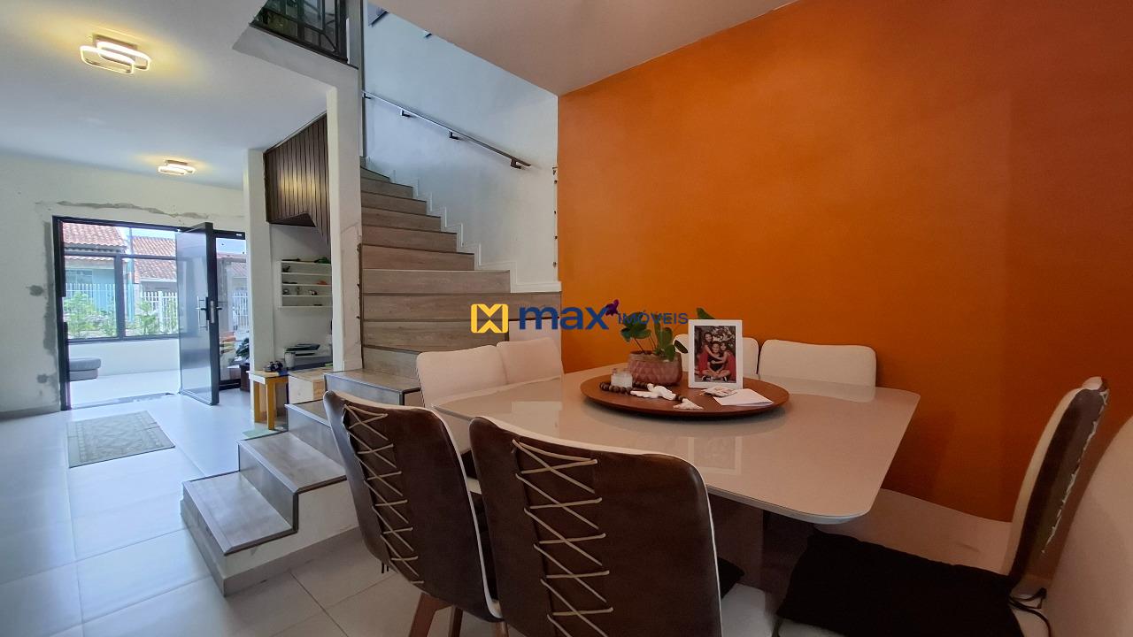 Casa à venda no São João: Living integrado