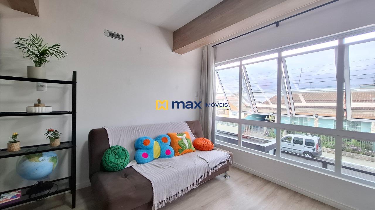 Casa à venda no São João: Sala de estar - 2° piso