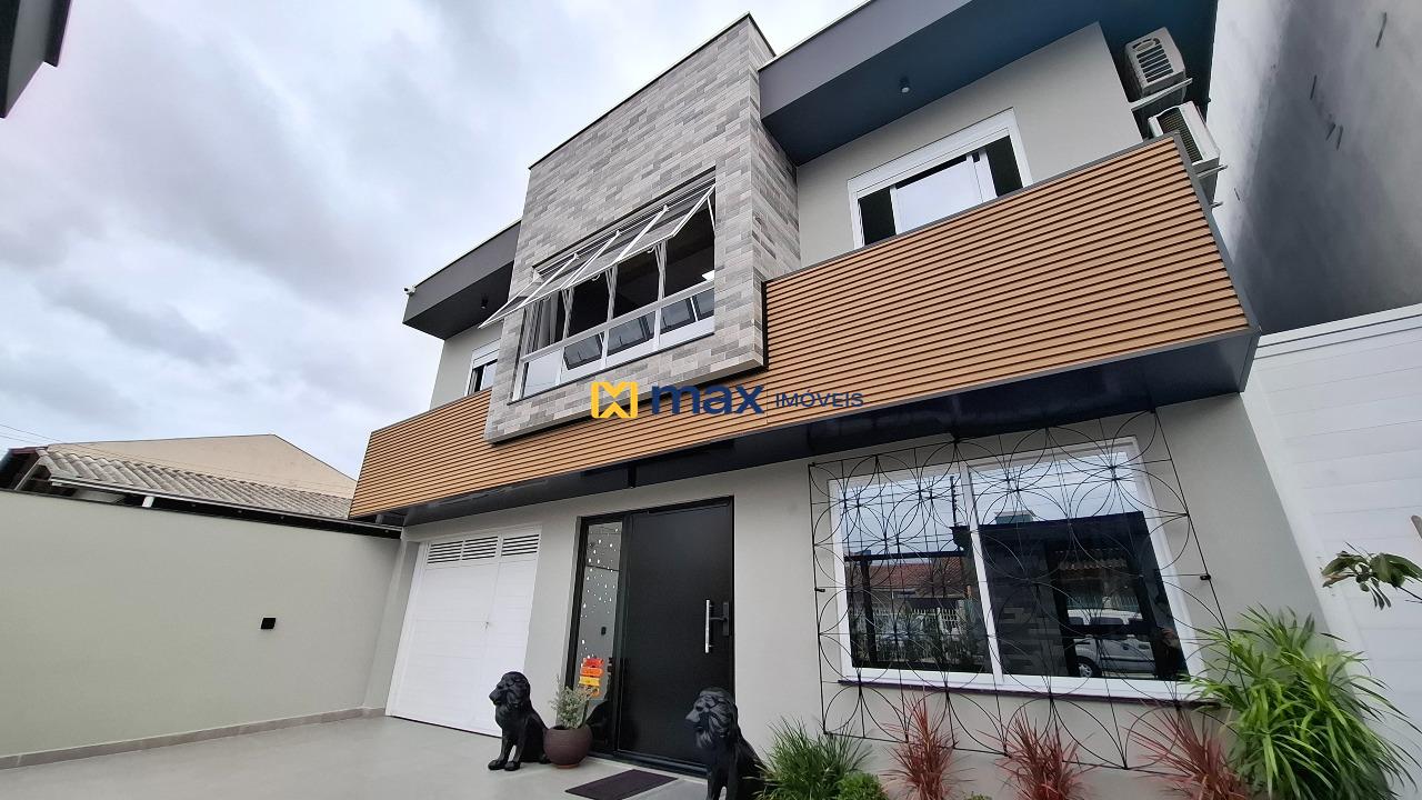 Casa à venda no São João: Fachada