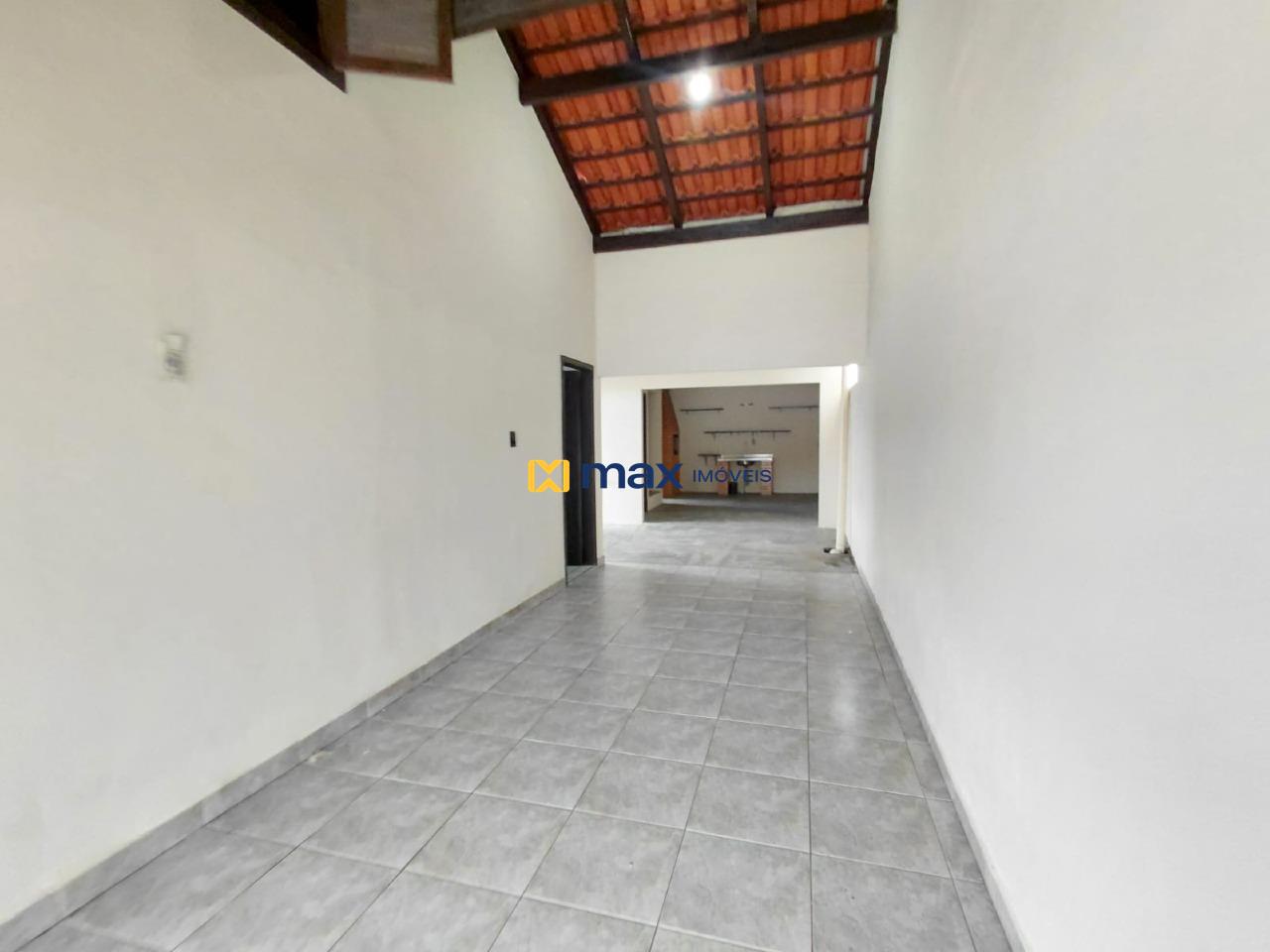 Casa para aluguel no Meia Praia: 