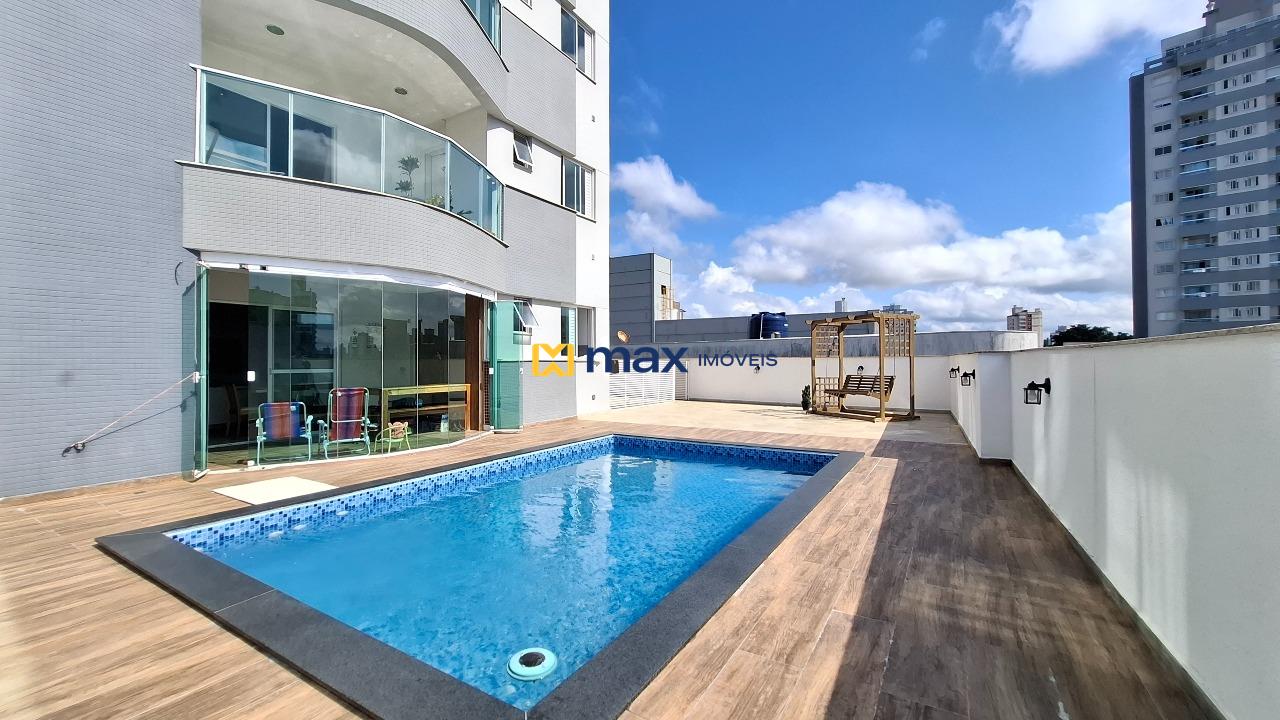 Apartamento à venda no Centro: Piscina