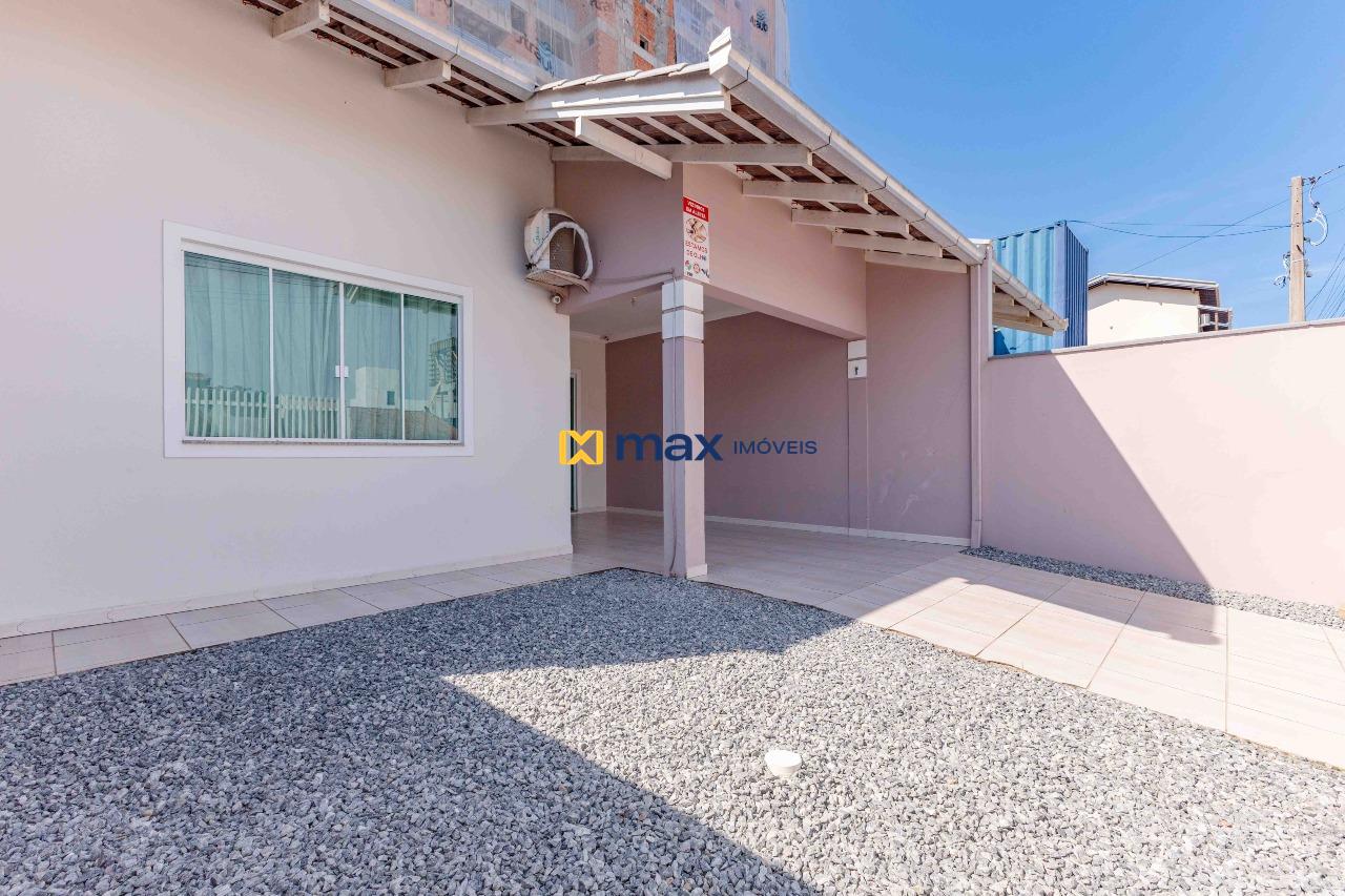 Casa à venda no Gravatá: Pátio 