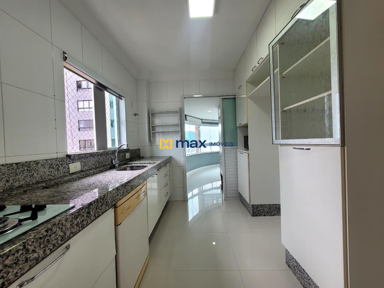 Apartamento para aluguel no Centro: 