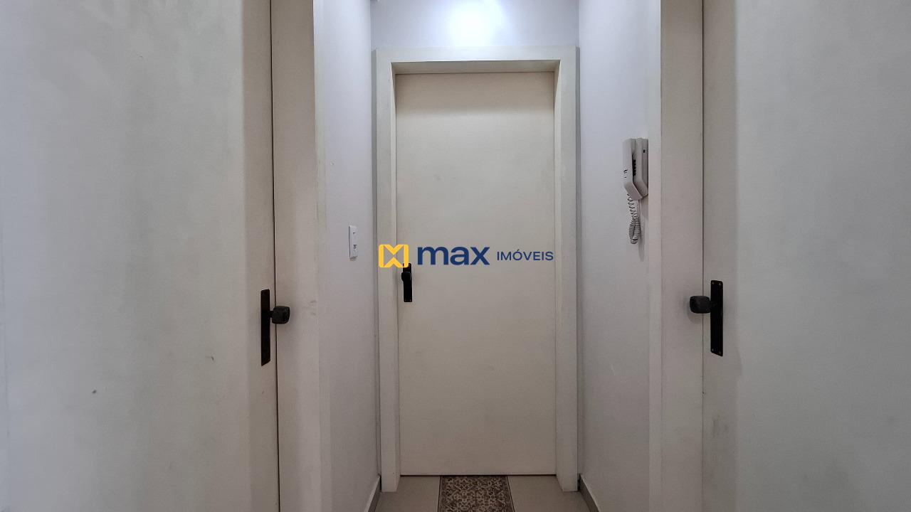 Apartamento à venda no São João: Corredor