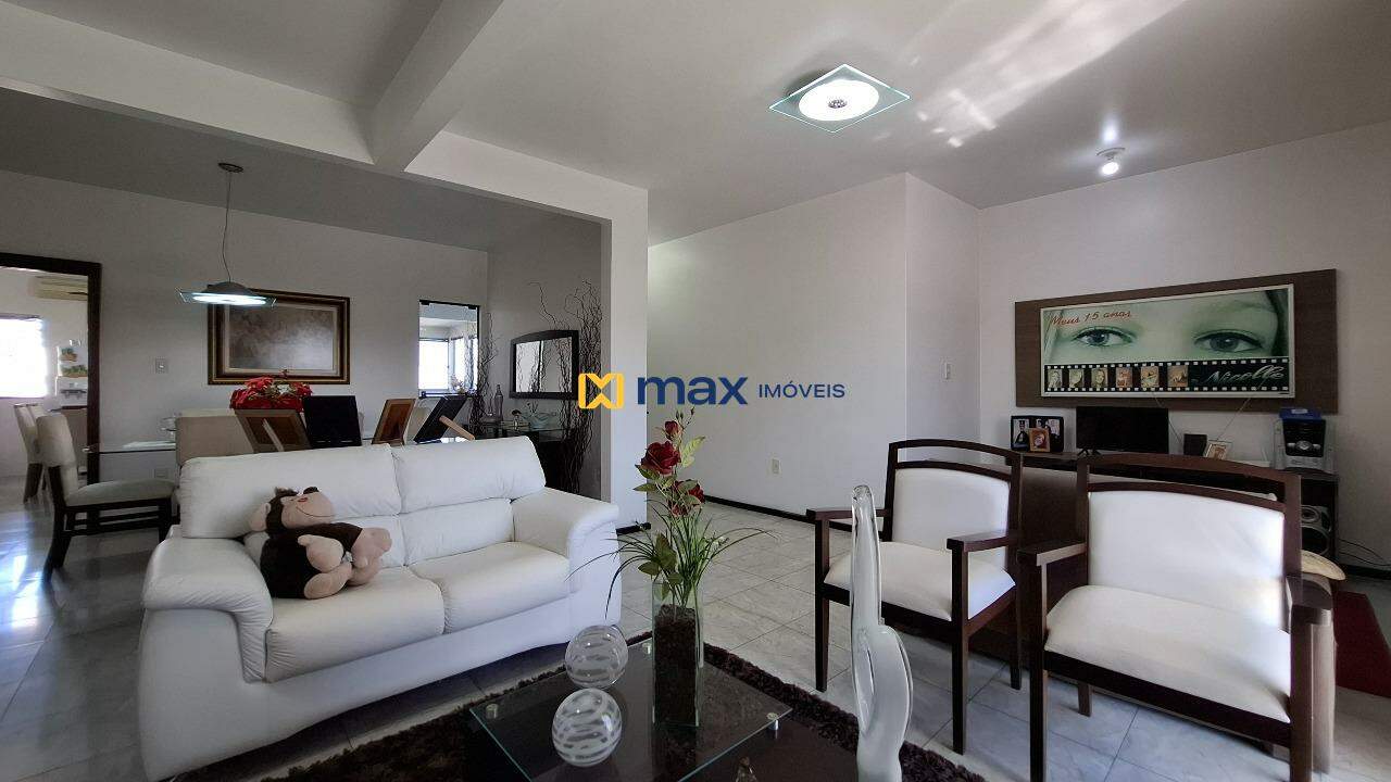 Casa Comercial à venda no São Vicente: Living integrado
