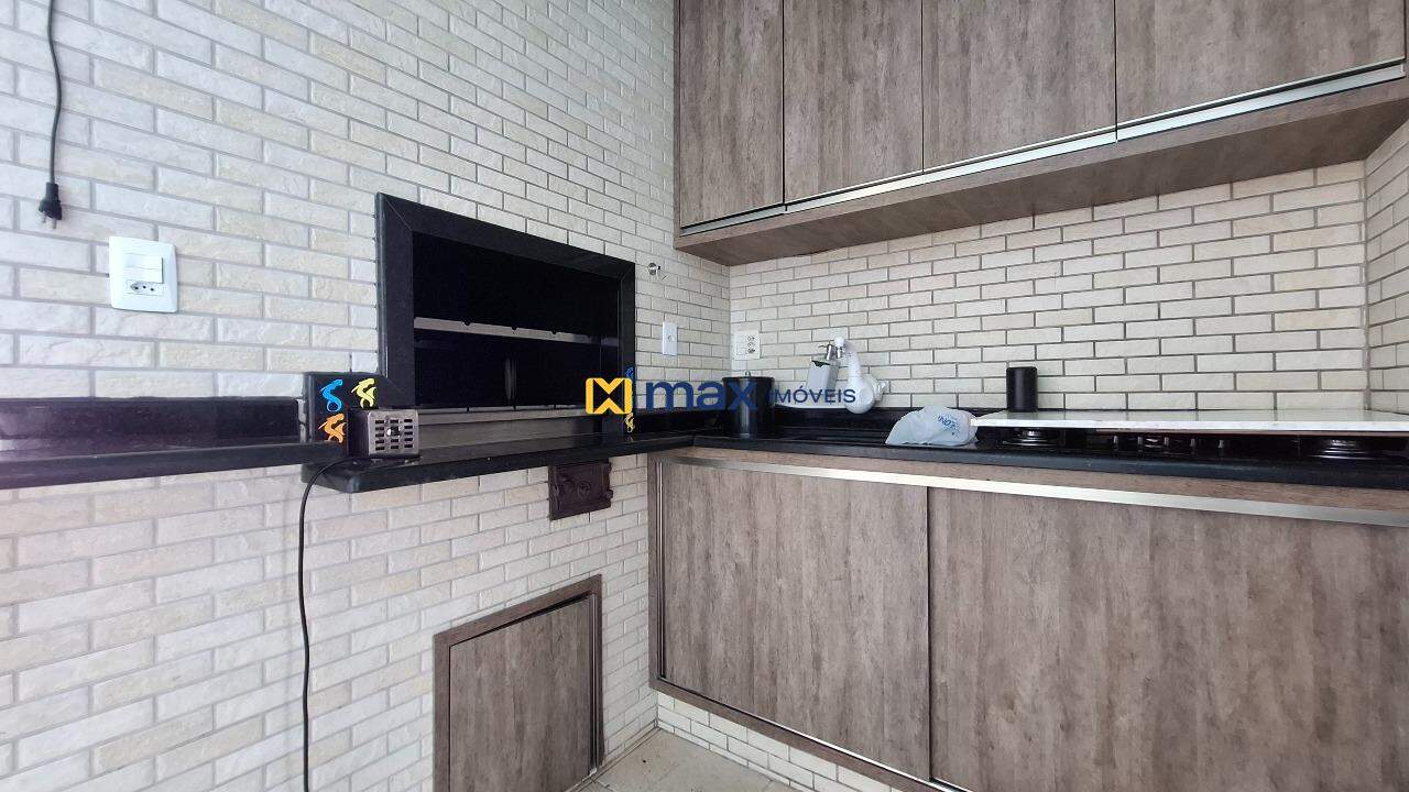 Casa Comercial à venda no São Vicente: Churrasqueira