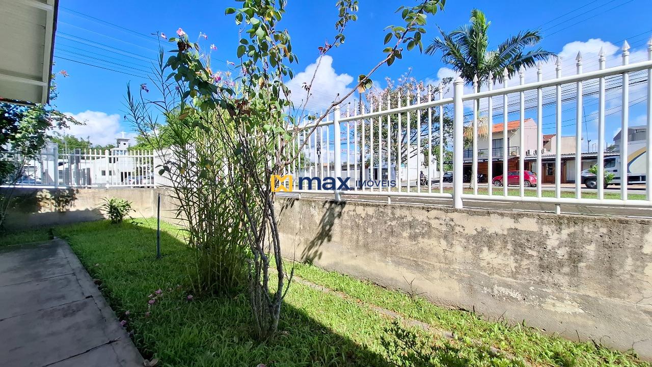 Casa à venda no Barra do Rio: Área externa