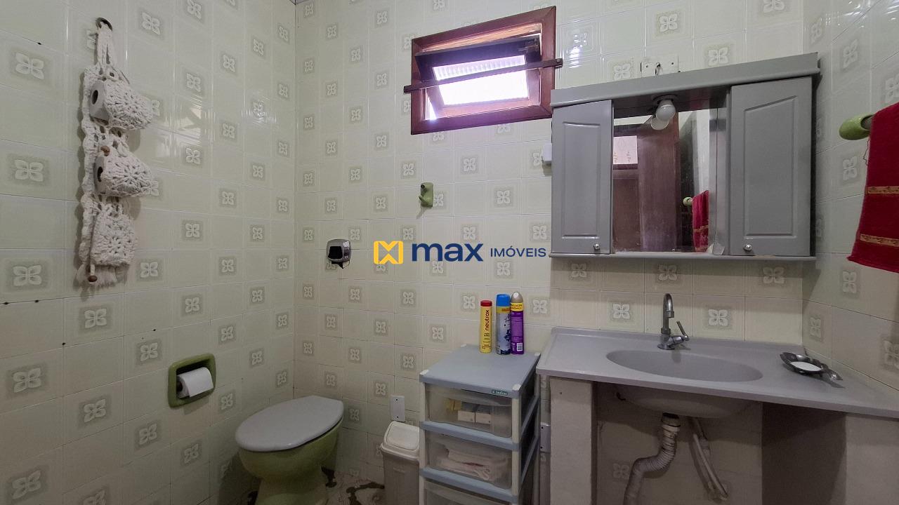 Casa à venda no Barra do Rio: Banheiro social